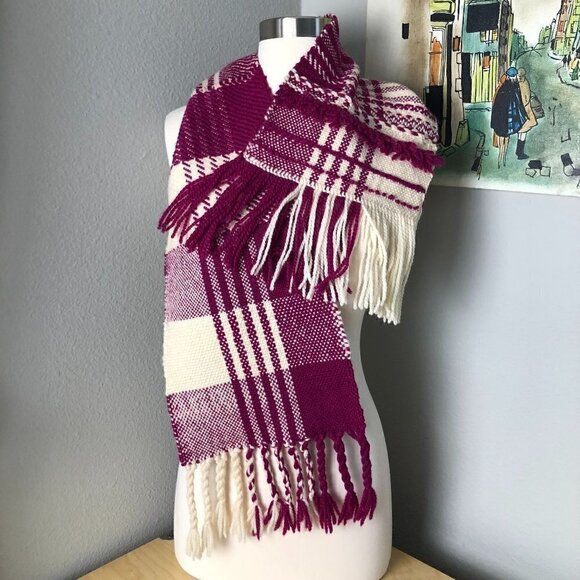 Hand Crafted Wool Blend Plaid Scarf - Picture 1 of 6